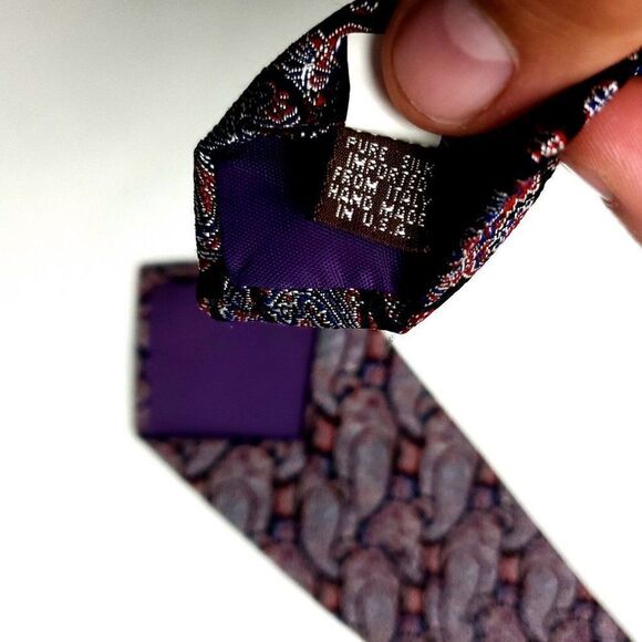 Cesarani Silk Tie‎ Black Red Paisley Woven - Picture 5 of 7